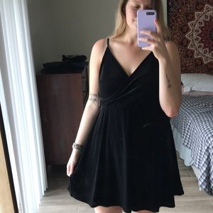 Black Velvet Dress Plus